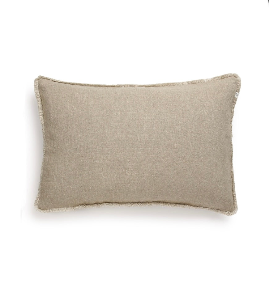 Scapa Home langwerpig sierkussen ‘Como’ in zand