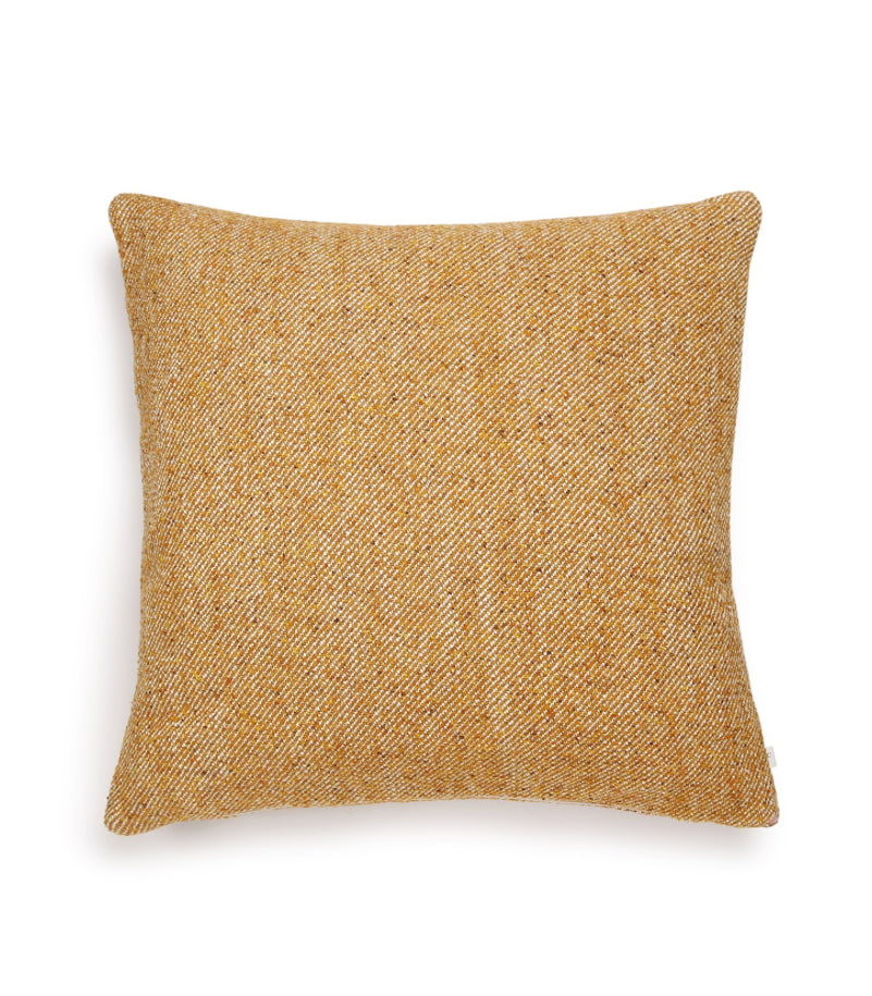 Scapa Home sierkussen 'Brampton' in oker