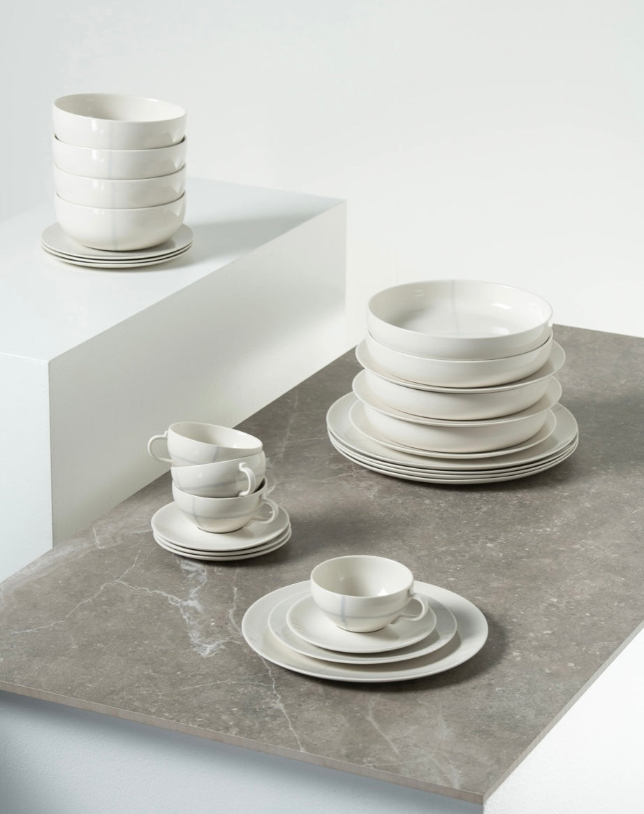 Serax by Kelly Wearstler 'Salt Zuma' Porcelain crockery in Off