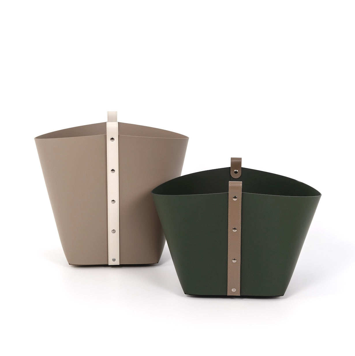 Pinetti_leather_storage baskets_ovo_taupe_and_green