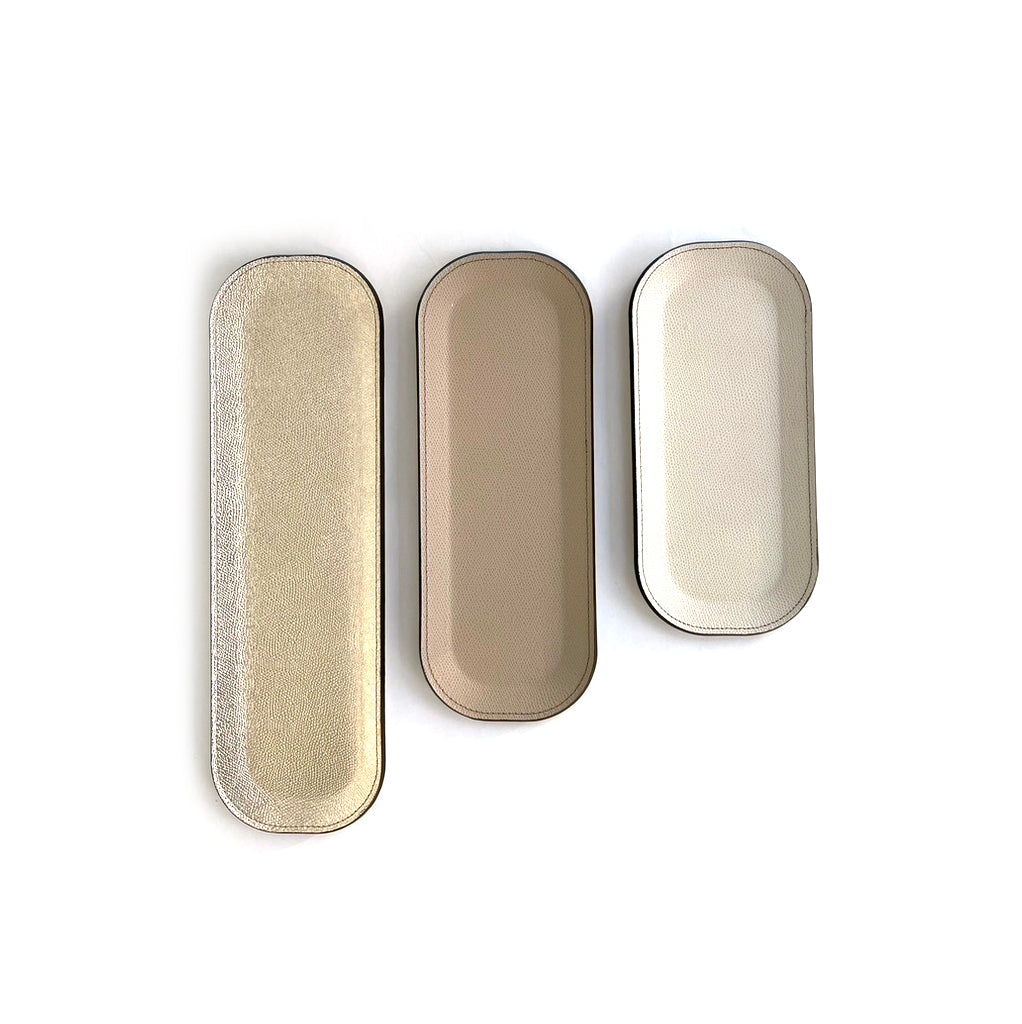 Pinetti_small oval leather_trays_Victor set platinum_ taupe and off-white
