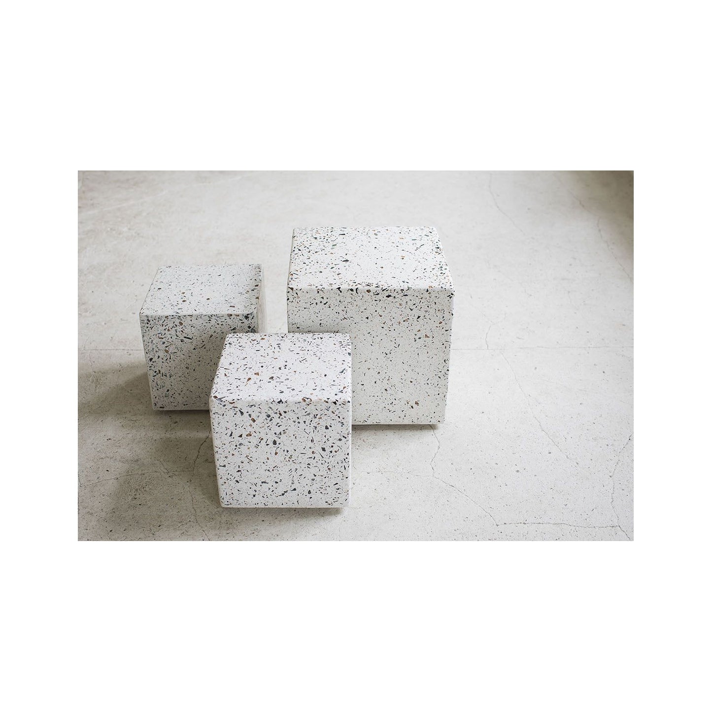 Serax_Terrazzo_Side_Table_set Pawn_Marie_Michielsen