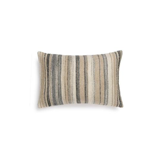 Scapa_Home_cushio_Antrim_40cmx60cm_grey_sandshell stripes