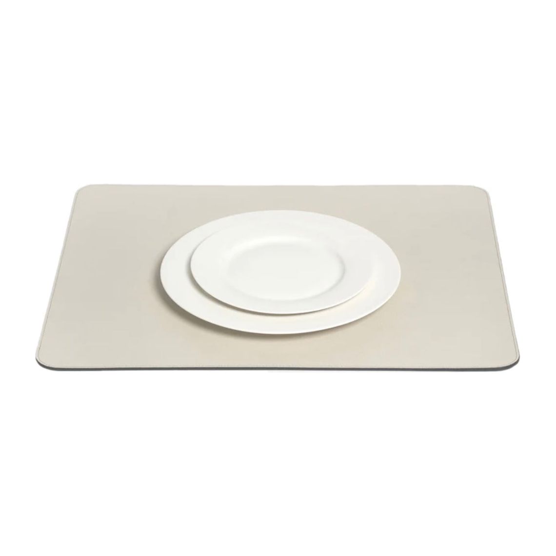Pinetti_leather_placemat_cream with_white dinner plates
