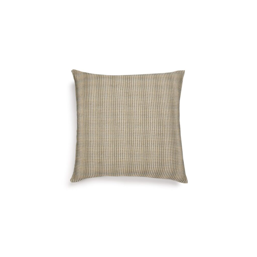 Scapa Home sierkussen ‘Forli’ in ruitpatroon met zand, oker en blauw 60 x 60 cm