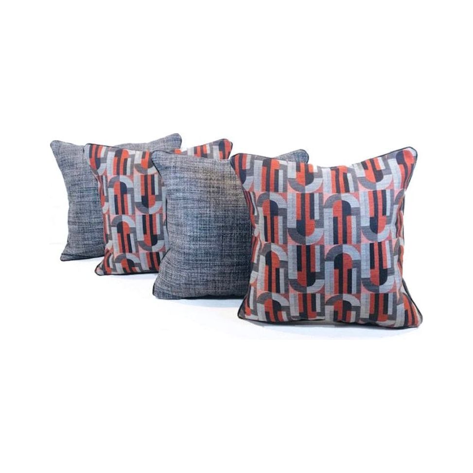 Hermes_metaphores_cushion_set_red_and_grey Hermes_metaphores_cushion_set_red_and_grey