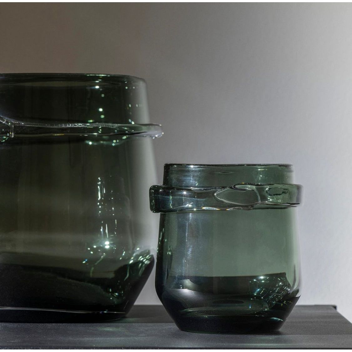 Scapa_Home_mouthblown glass vase_Dione_set_grey