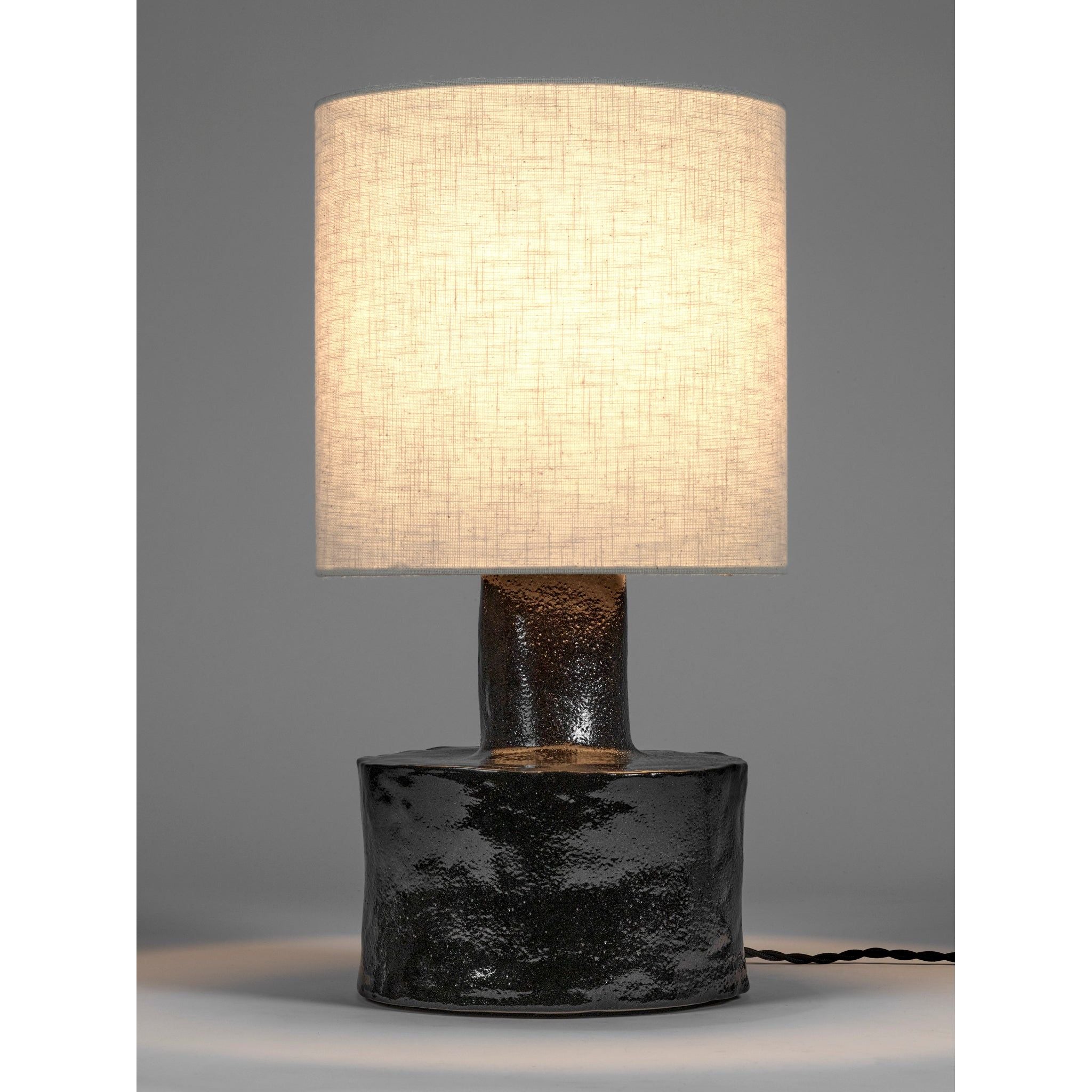 Serax_table_lamp_catherine ceramic_black_marie_michielsen
