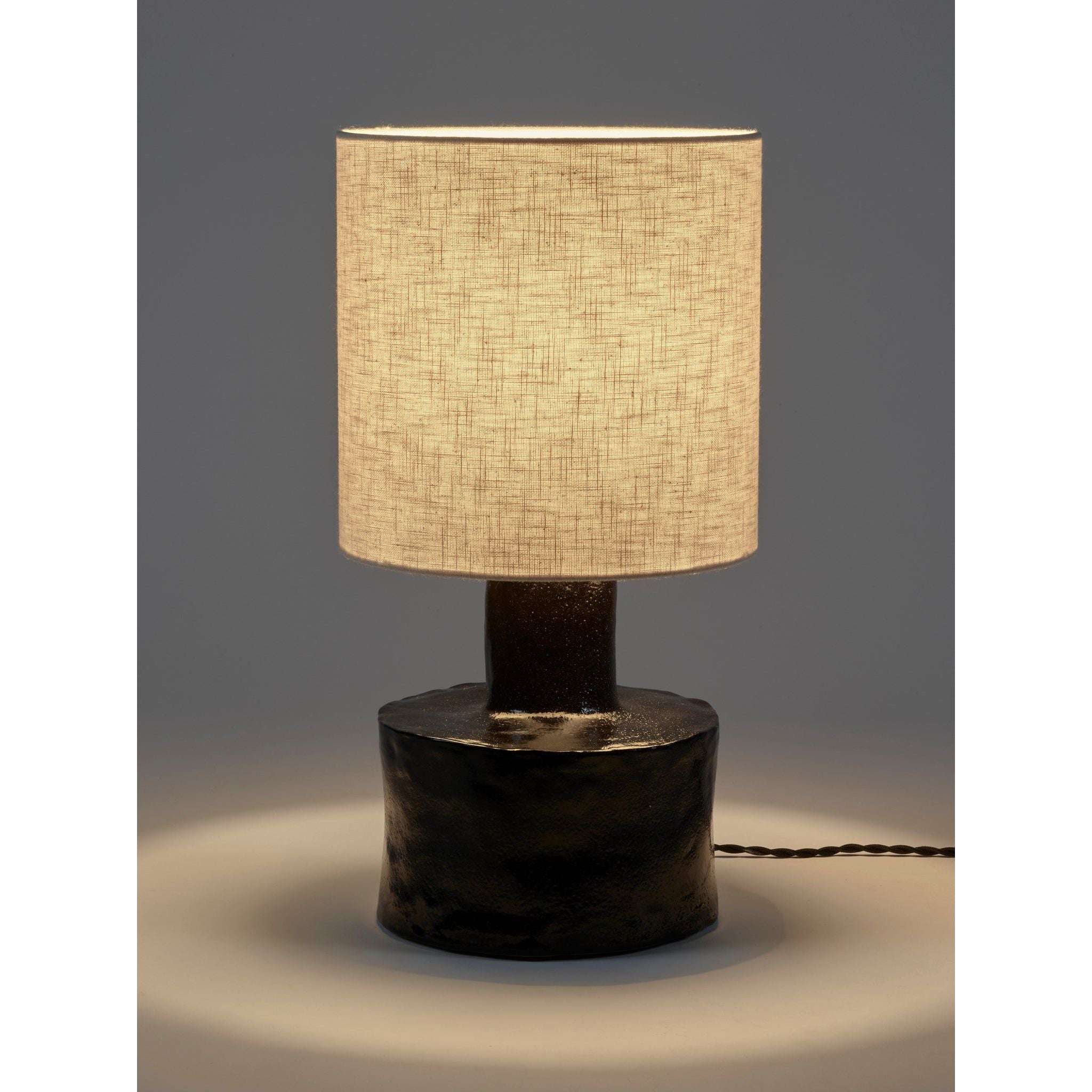 Serax_table_lamp_catherine ceramic_black_marie_michielsen