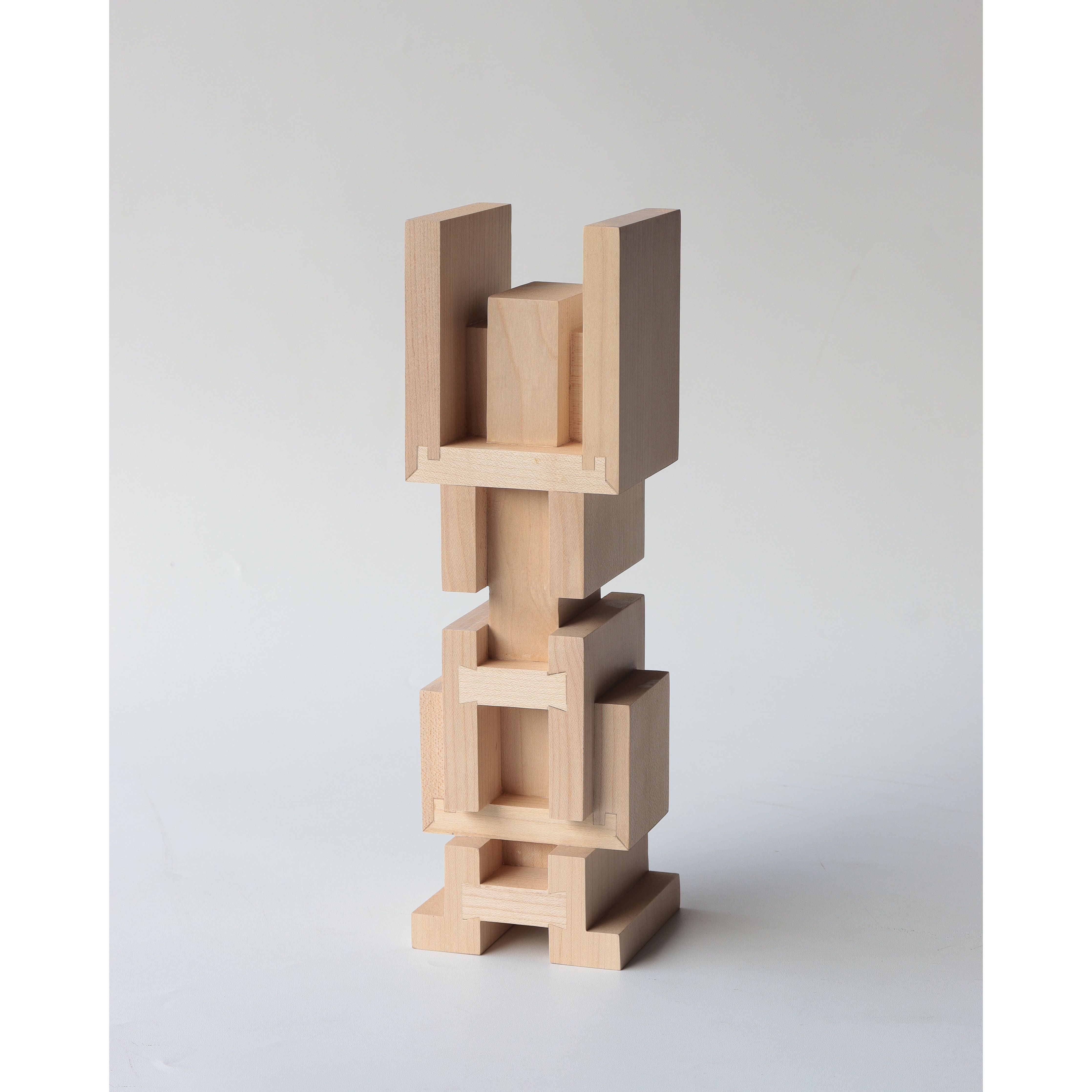 Modern_Shapes_wood Sculpture_False_Idol_4_L-natural Levi_Hawken Modern_Shapes_wood Sculpture_False_Idol_4_L-natural Levi_Hawken