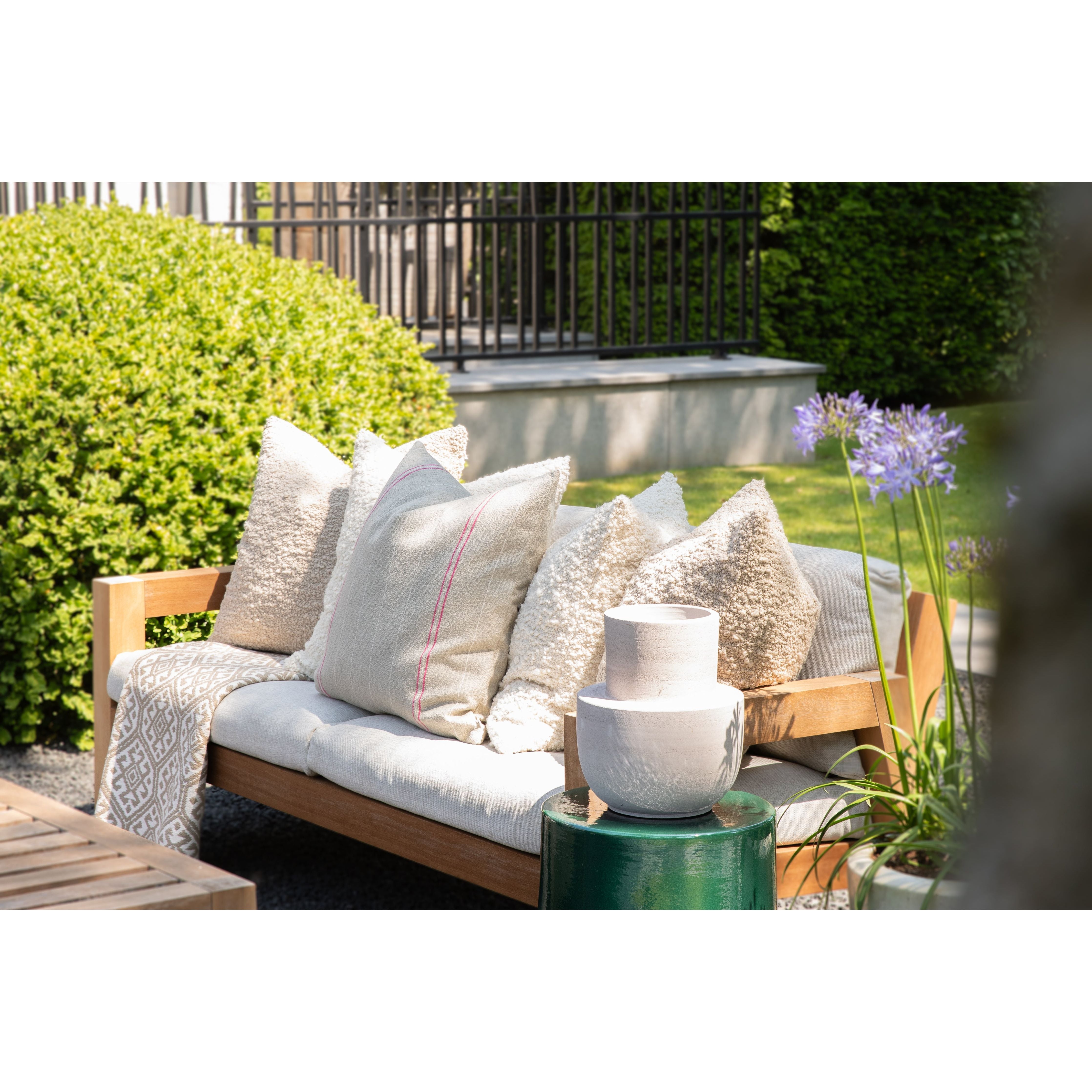 Scapa_Home_Cushions_and_plaid_amalfi_alpone_garden_setting