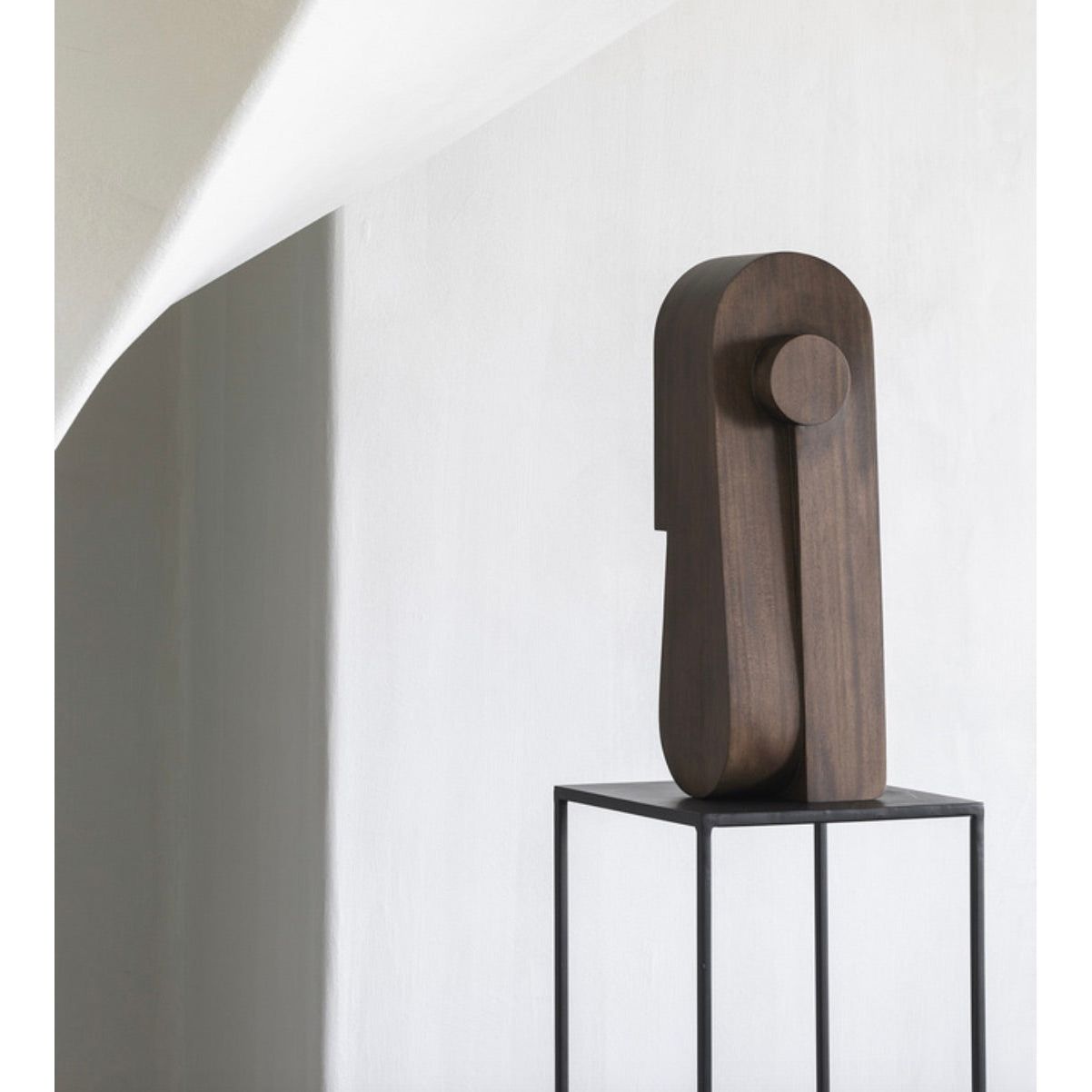 Modern_Shapes_wood sculpture_Kayu_Bayi_brown_Scott_Vandervoort