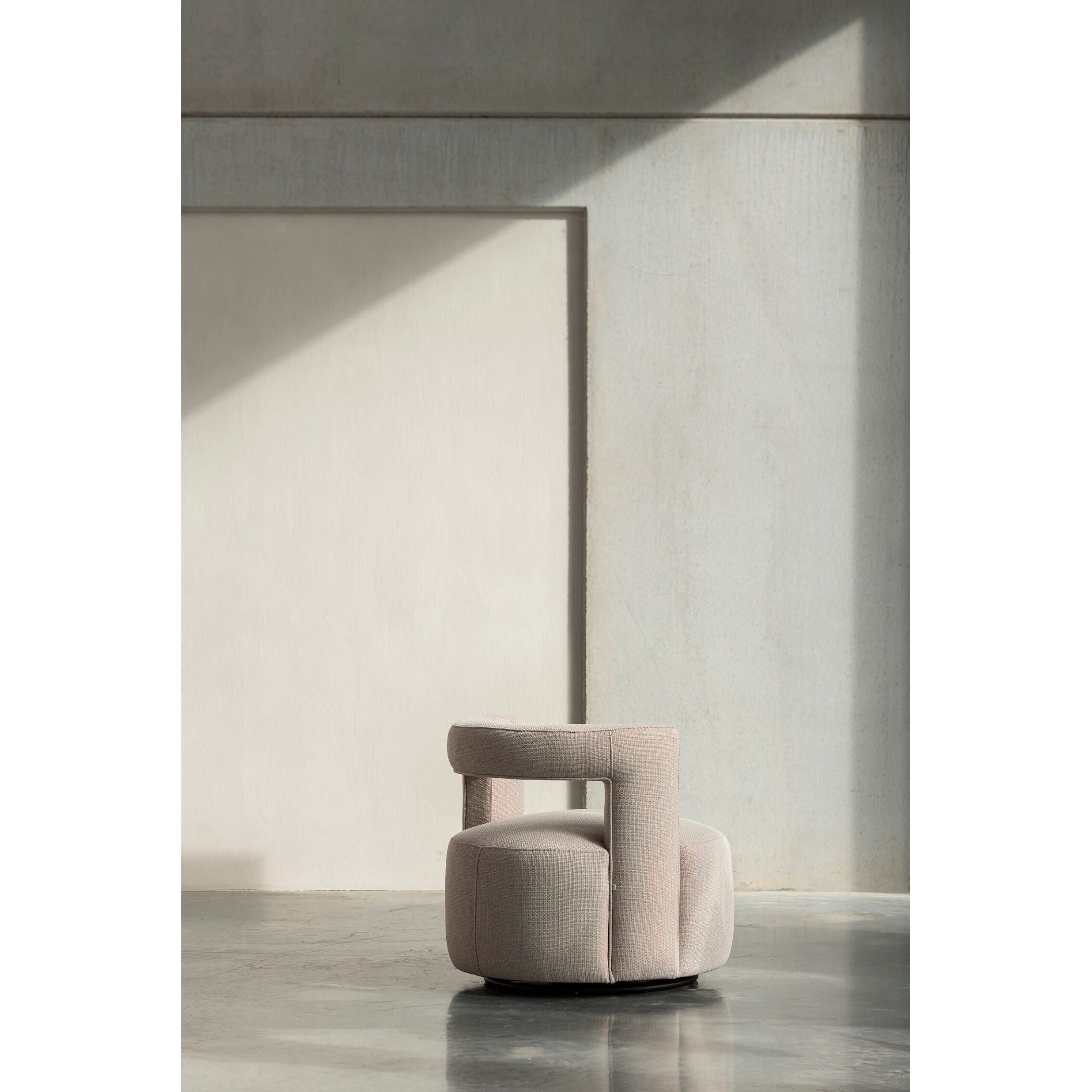 Scapa Home brent swifel side view Scapa Home brent swifel side view