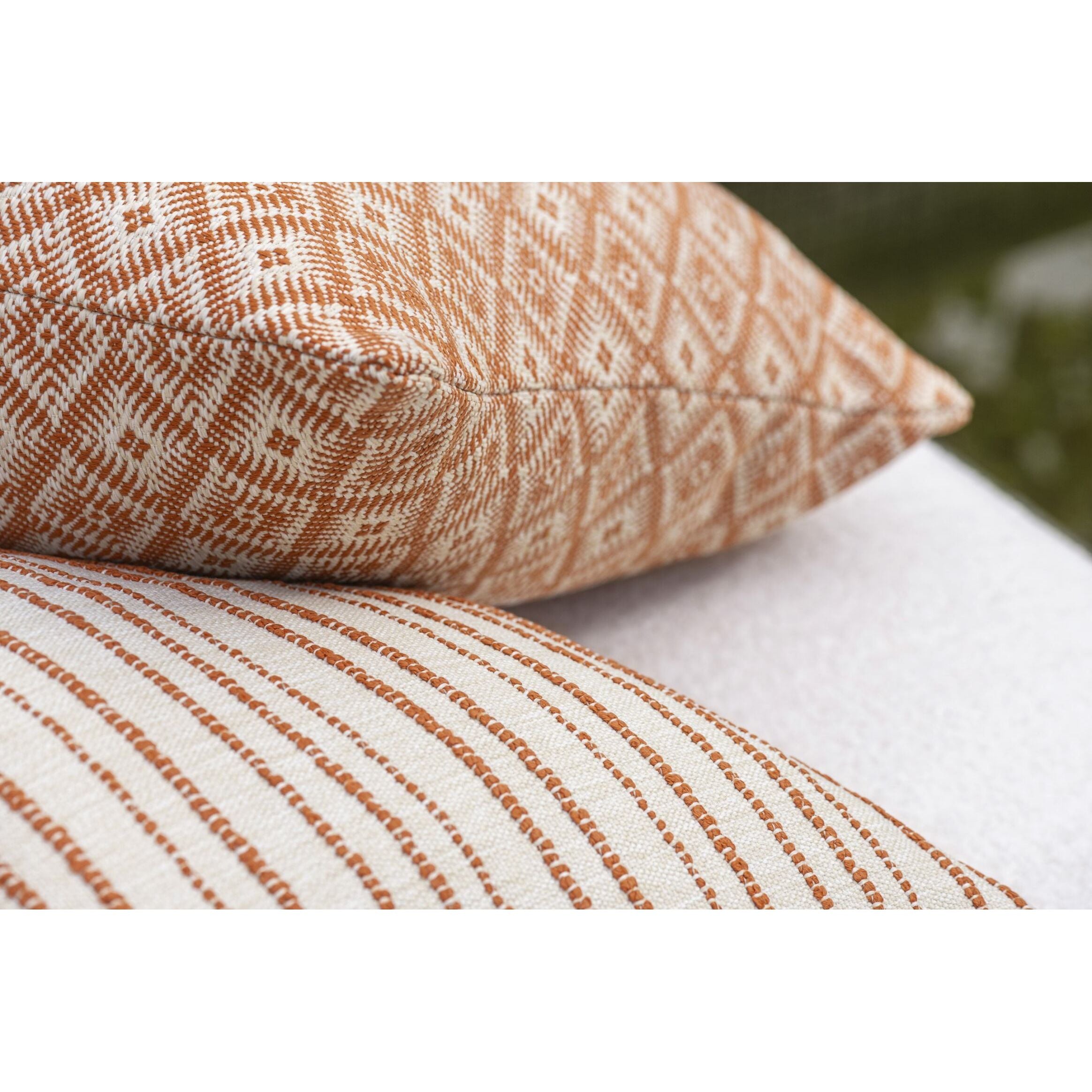 Scapa_Home_rossano_marino_kussen_amber_close_upsfeer Scapa_Home_rossano_marino_kussen_amber_close_upsfeer