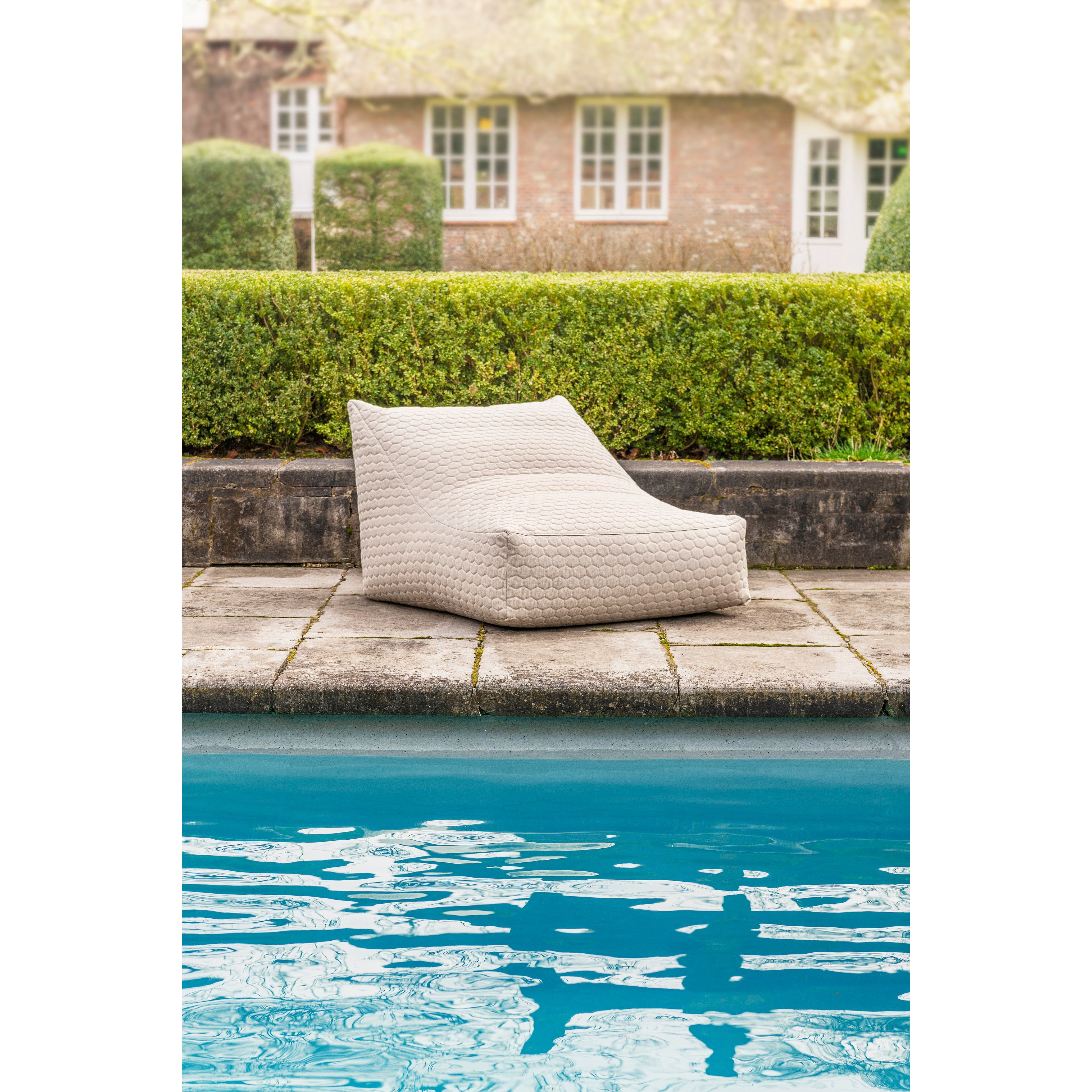 Scapa Home outdoor beanbag â€˜Pedroâ€™
