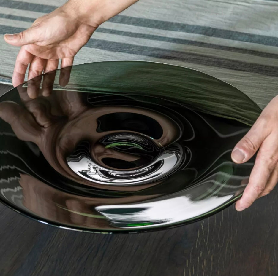 Scapa_Home_bowl_Ariel_in_black_glass