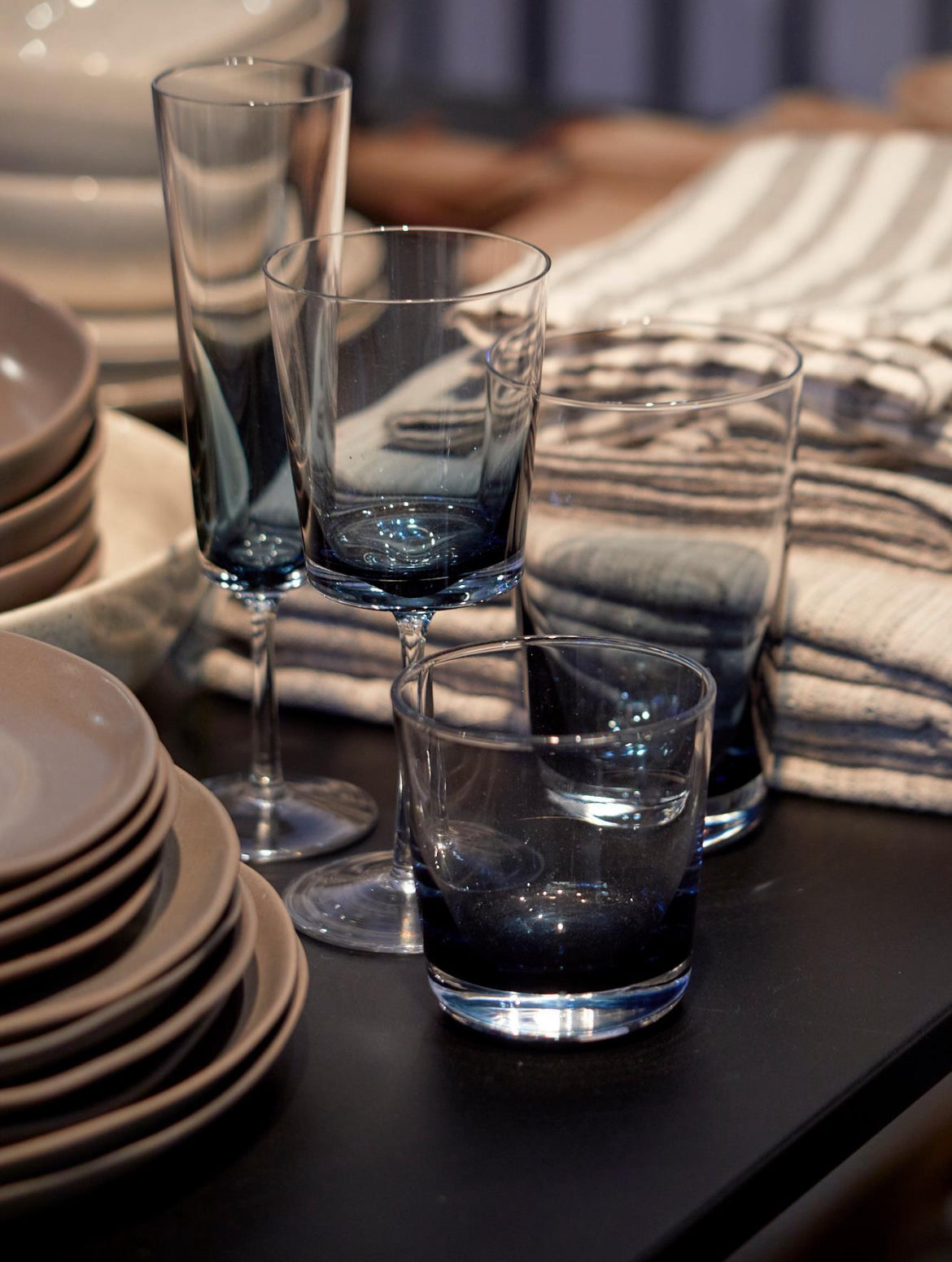 Scapa Home Splash glass set in blue