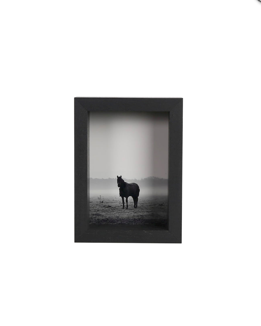 Scapa Home diepe staande houten fotolijst 'Stefford' in wenge