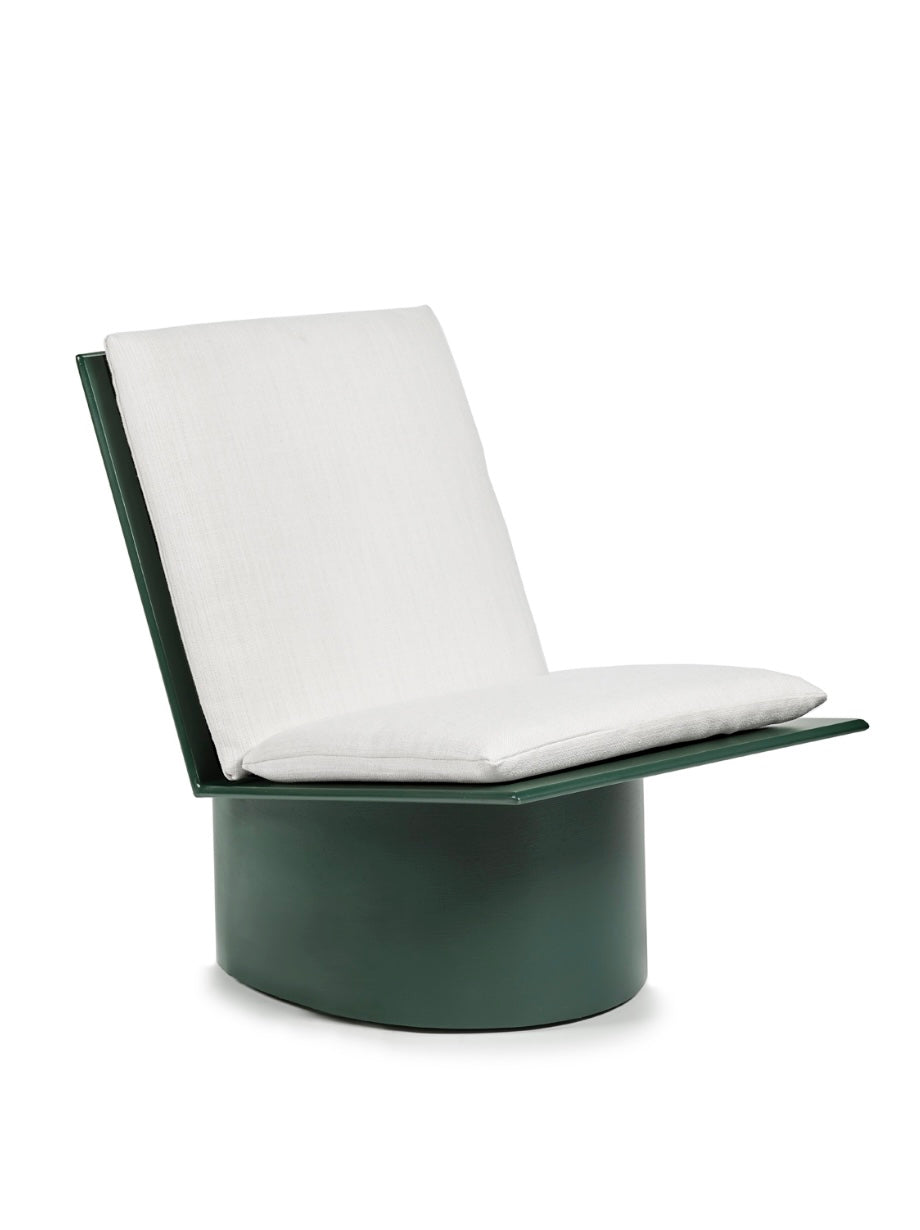 Serax_by_Marie_Michielssen_outdoor_loungestoel_Valerie_in_zwart_zijaanzicht met loungekussen 2 Serax_by_Marie_Michielssen_outdoor_loungestoel_Valerie_in_zwart_zijaanzicht met loungekussen 2