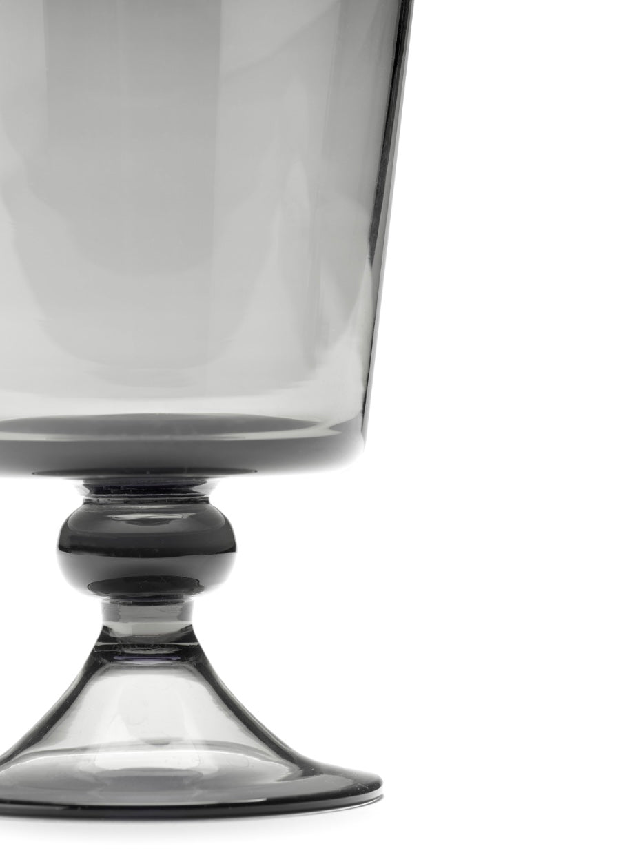 Serax by Marie Michielssen rode wijnglazen set van 4 'La Mere' in grijs voetdetail Serax by Marie Michielssen rode wijnglazen set van 4 'La Mere' in grijs voetdetail