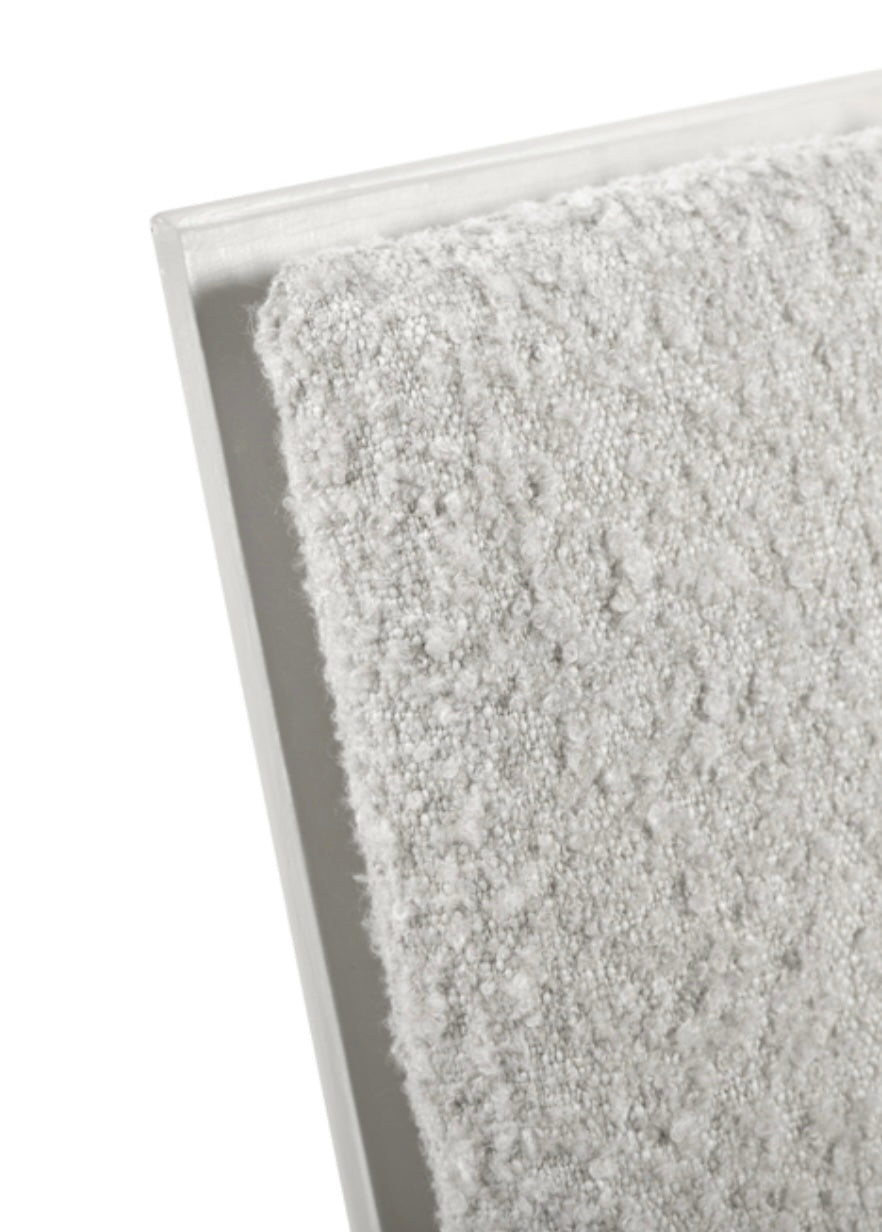 Serax by Marie Michielssen zitkussen voor loungestoel 'Valerie' in grijs detail Serax by Marie Michielssen zitkussen voor loungestoel 'Valerie' in grijs detail