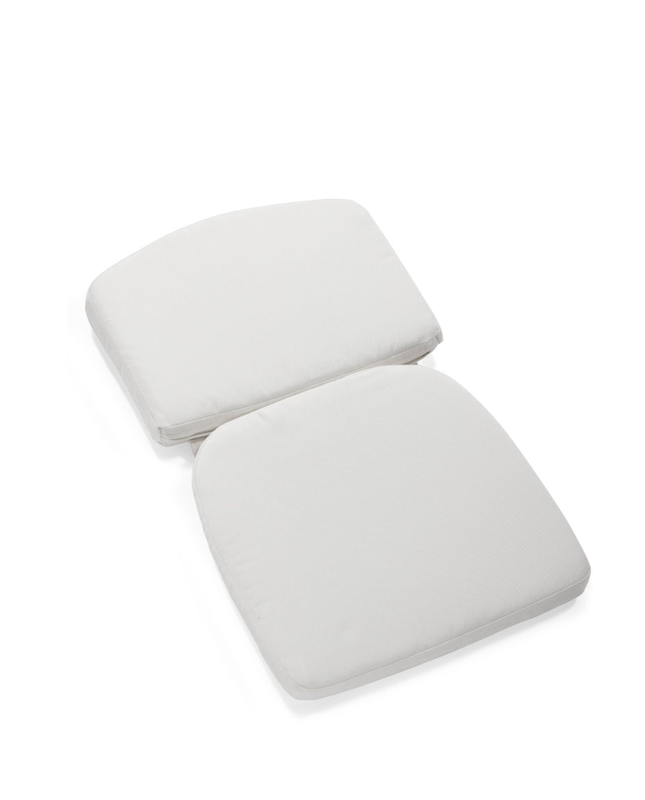 Serax_by_Piet_Boon_outdoor_aluminium_bistro_stoel_kusen in wit