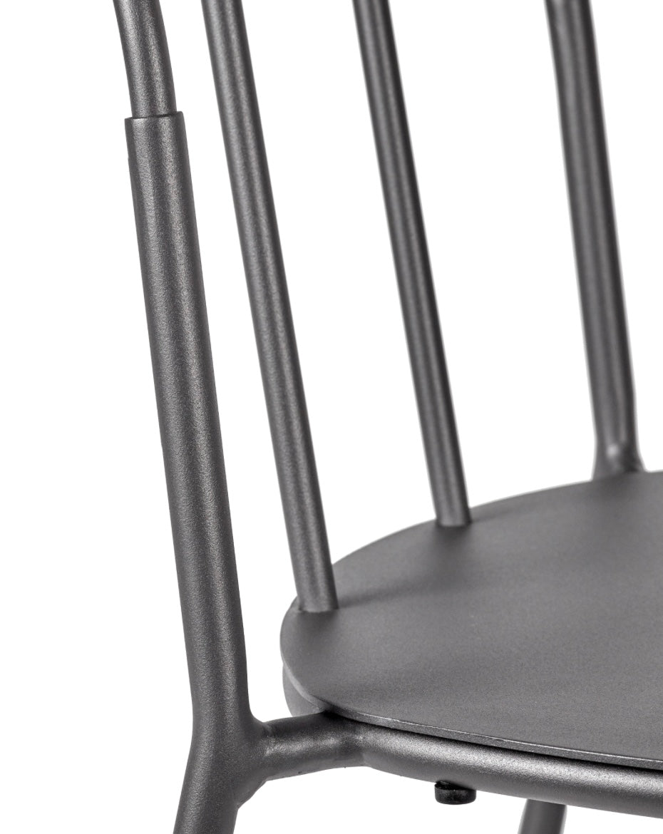 Serax by Piet Boon outdoor aluminium bistro stoel zonder armleuningen 'Patio' in zwart rugdetail