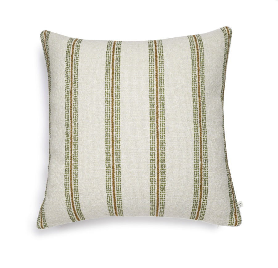 Scapa Home buitenkussen â€˜Sultanâ€™ in olijfgroen en camel streep 60 x 60 cm