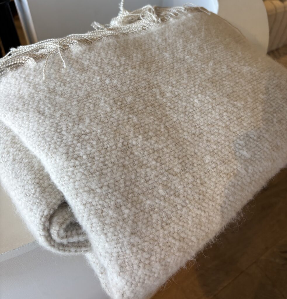 Scapa Home throw Lindon