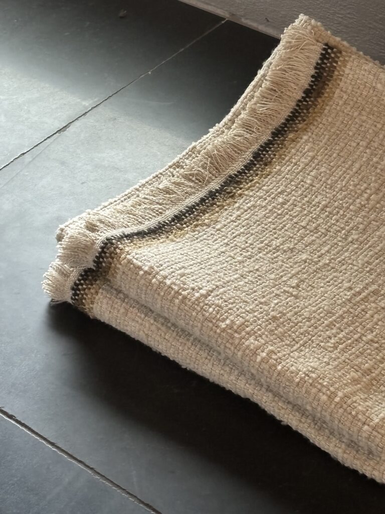 Scapa Home bath mat Porec in sand with brown