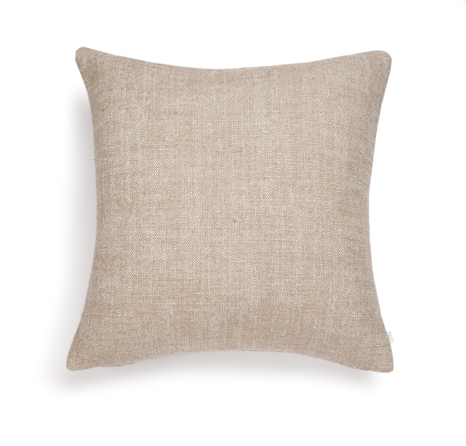 Scapa Home sierkussen ‘Gina’ in lichtroze 50 x 50 cm Scapa Home sierkussen ‘Gina’ in lichtroze 50 x 50 cm