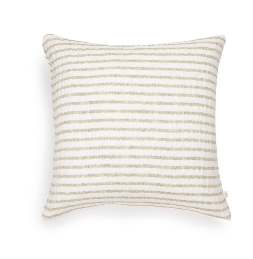 Scapa Home sierkussen ‘Filo’ in off-white met oker streep 50 x 50 cm