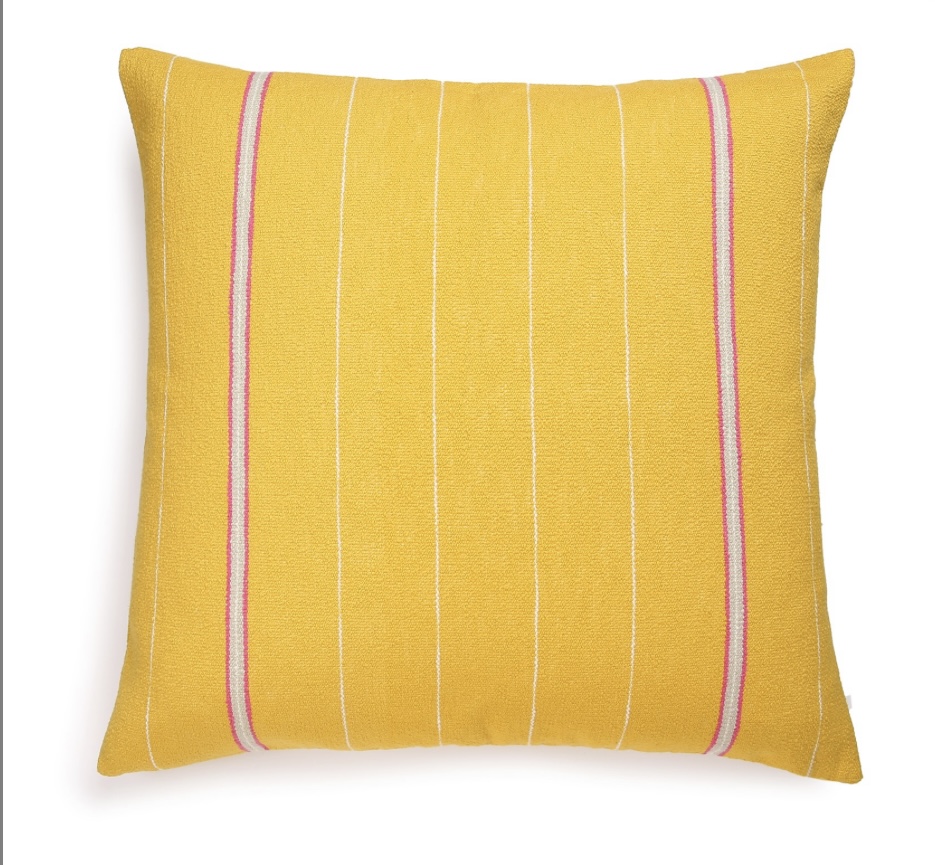 Scapa Home sierklussen Sorrento in geel met streep in fuchsia en wit 60 x 60 cm