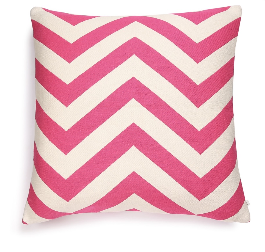 Scapa Home katoenen sierkussen ‘Napels’ in fuchsia met zigzag strepen 60 x 60 cm Scapa Home katoenen sierkussen ‘Napels’ in fuchsia met zigzag strepen 60 x 60 cm