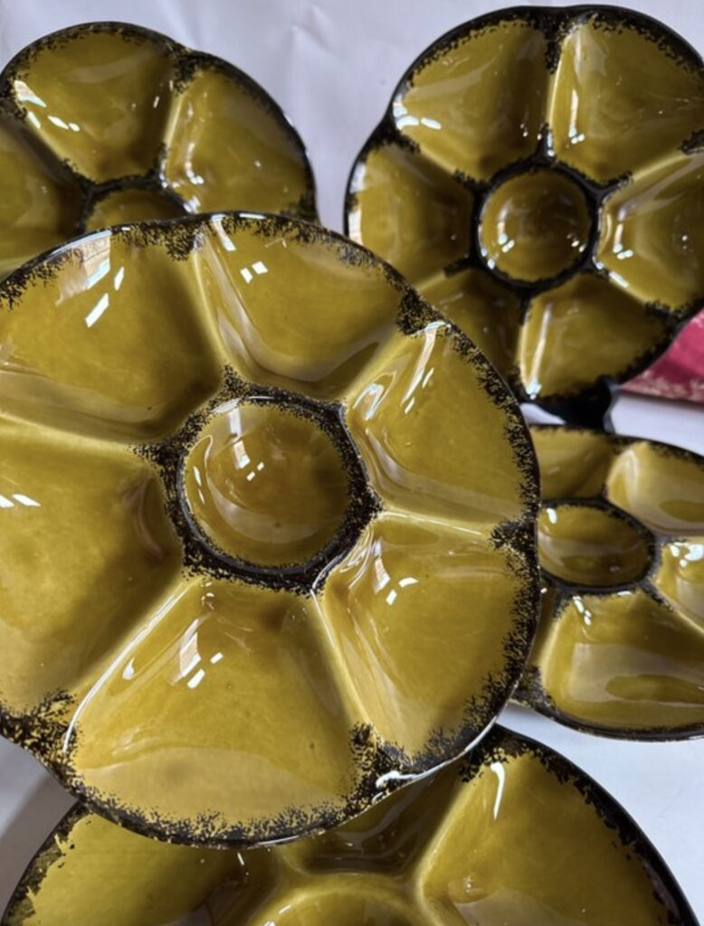 Vintage Gien oester en zeevruchten borden in oker met zwart - set van 6