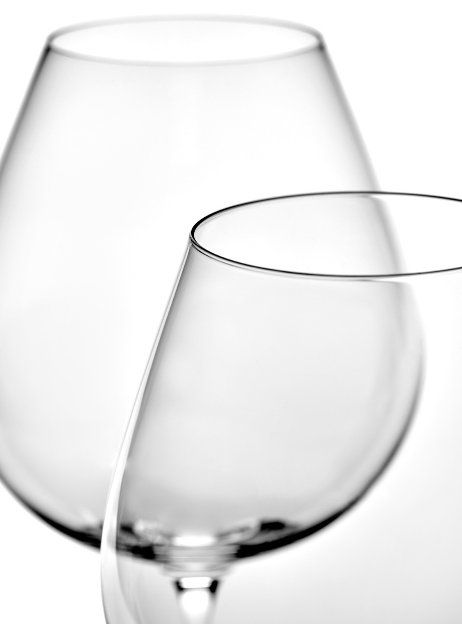 Serax by Sergio Herman witte wijnglas 'Inku' detail Serax by Sergio Herman witte wijnglas 'Inku' detail