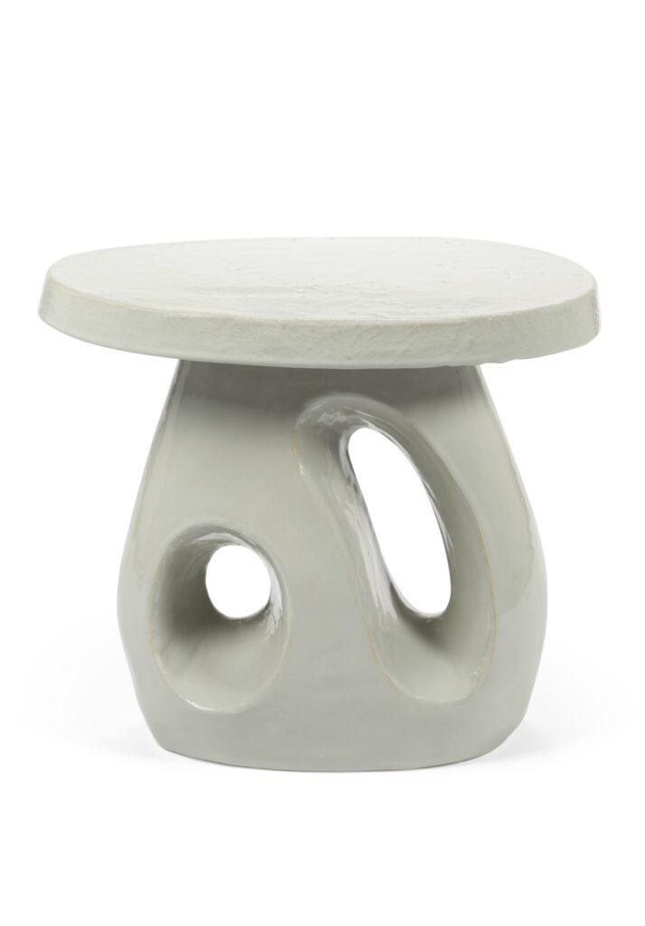 Serax by Marie Michielssen keramisch bijzettafeltje 'Amé' in licht grijs - 39 cm x 40 cm x 37 h cm