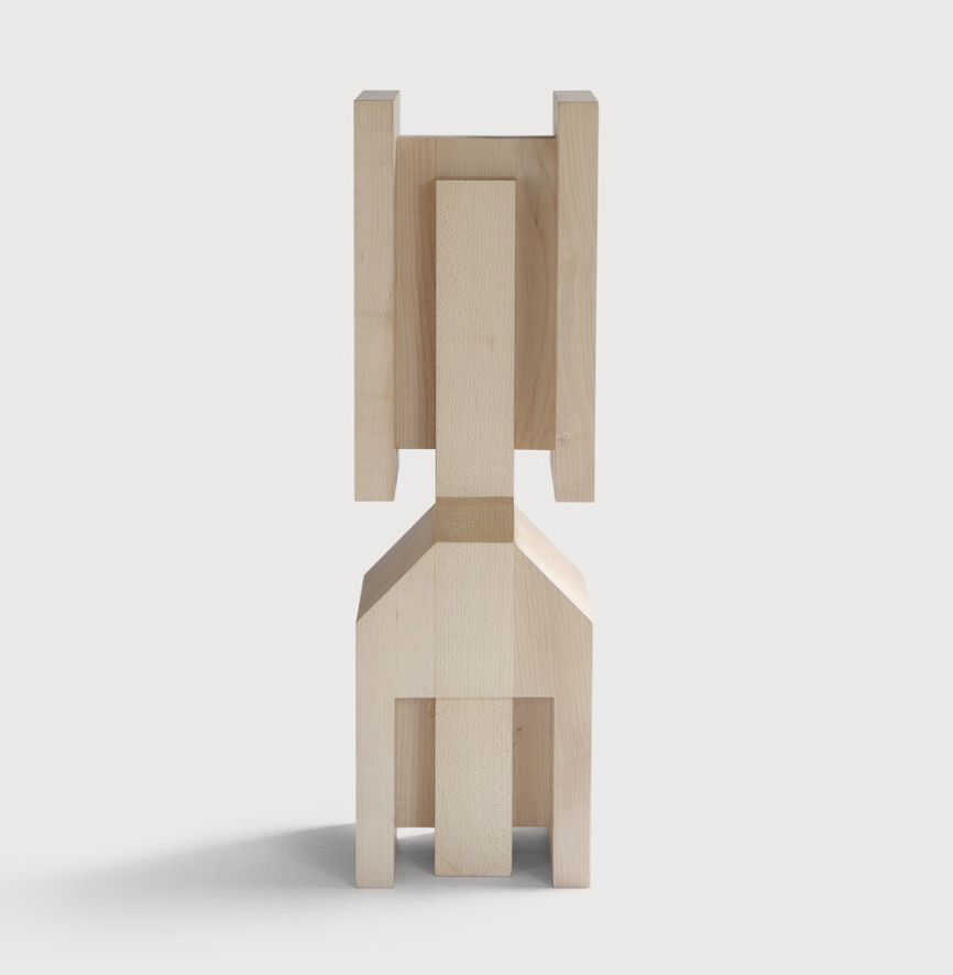 Beeld 'False Idol #6 L' - Levi Hawken - Plataan naturel vooraanzicht Beeld 'False Idol #6 L' - Levi Hawken - Plataan naturel vooraanzicht