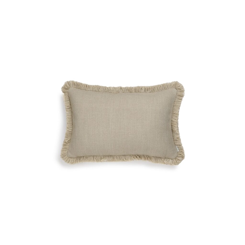 Scapa Home langwerpig bouclé buitenkussen ‘Zuri’ in beige 40 x 60 cm